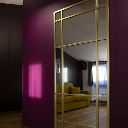 Mantra Suite&rooms Bed and Breakfast 4*