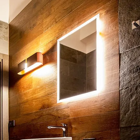 Mantra Suite&rooms Bed and Breakfast 4*