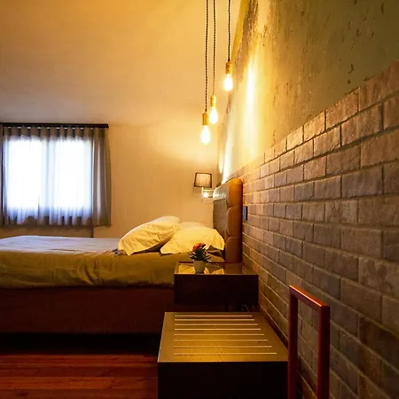 Mantra Suite&rooms Bed and Breakfast 4*