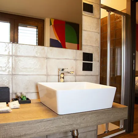 Mantra Suite&rooms
