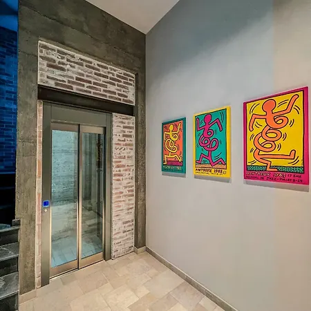 Nocleg ze śniadaniem Mantra Suite&rooms 4*
