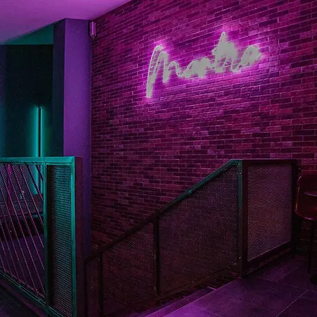 Nocleg ze śniadaniem Mantra Suite&rooms