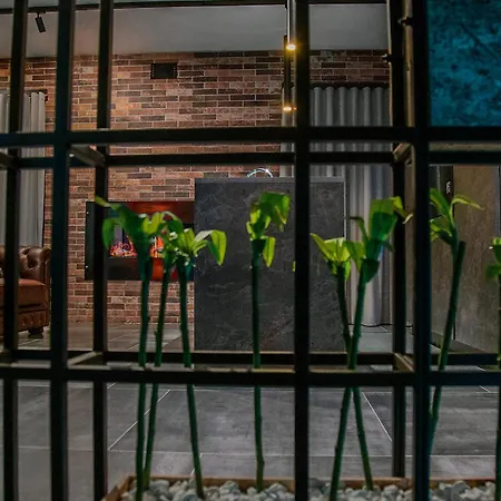 Mantra Suite&rooms Bed and Breakfast 4*